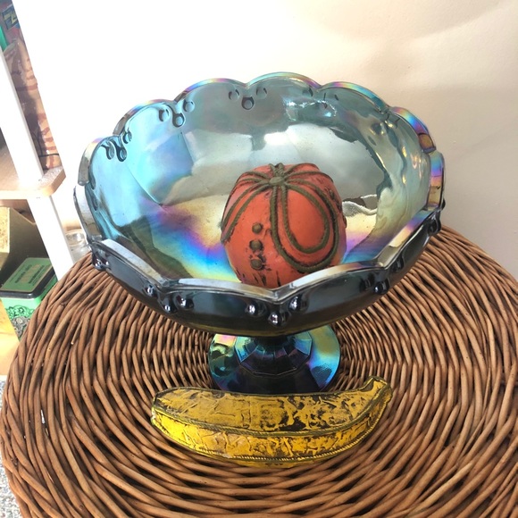 Carnival glass pedestal fruit bowl circa 1950 EUC - Picture 4 of 15